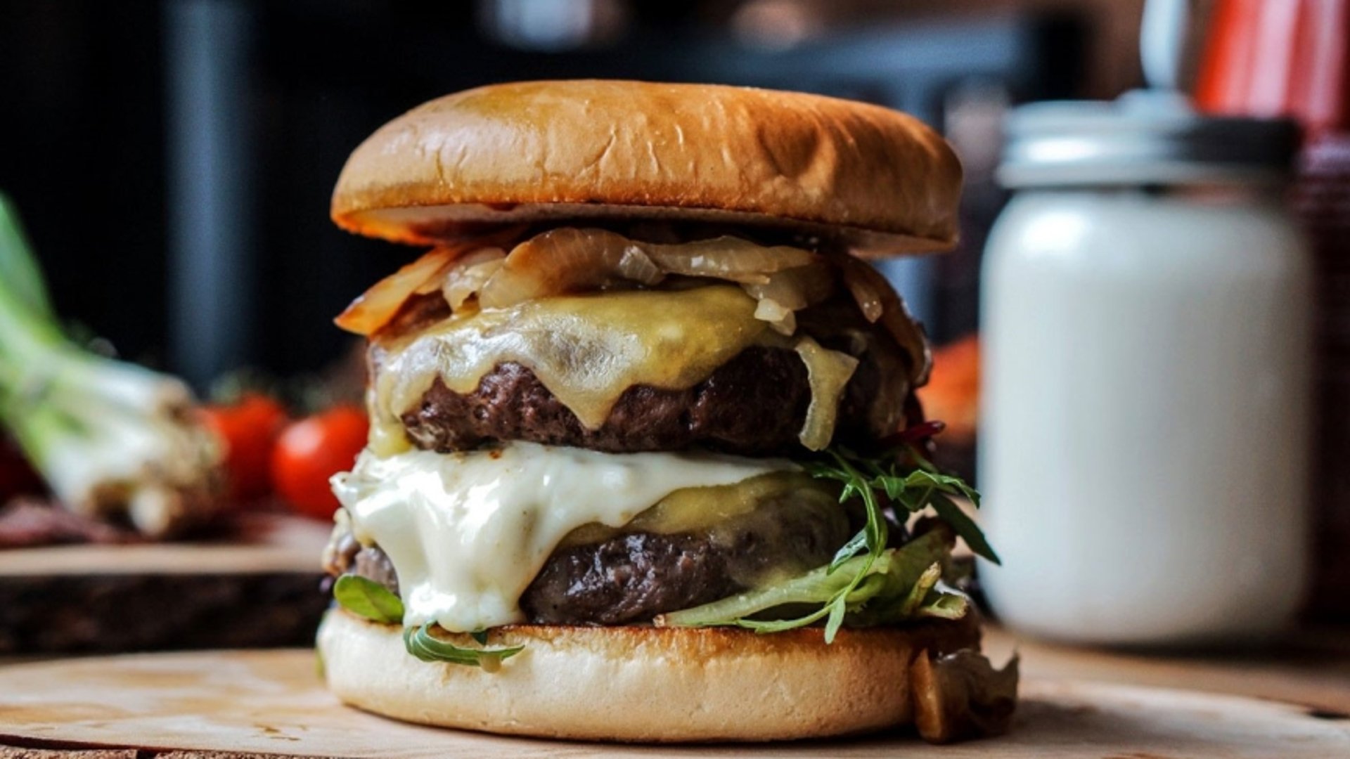 En dubbel hamburgare 