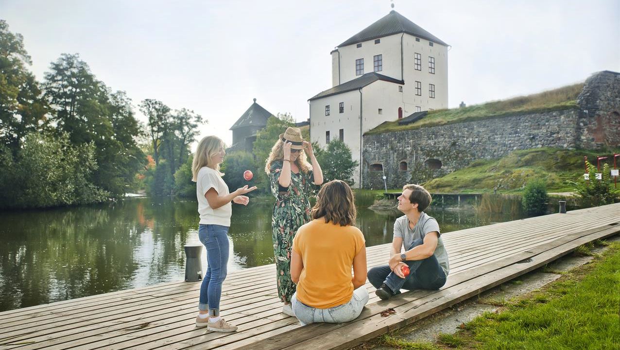 Illustrationsbild för 20 Places to Discover in the City